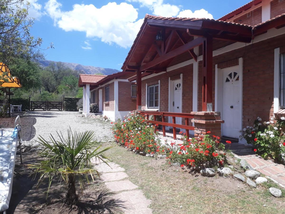 Complejo Sagrado Corazón Merlo Exterior foto